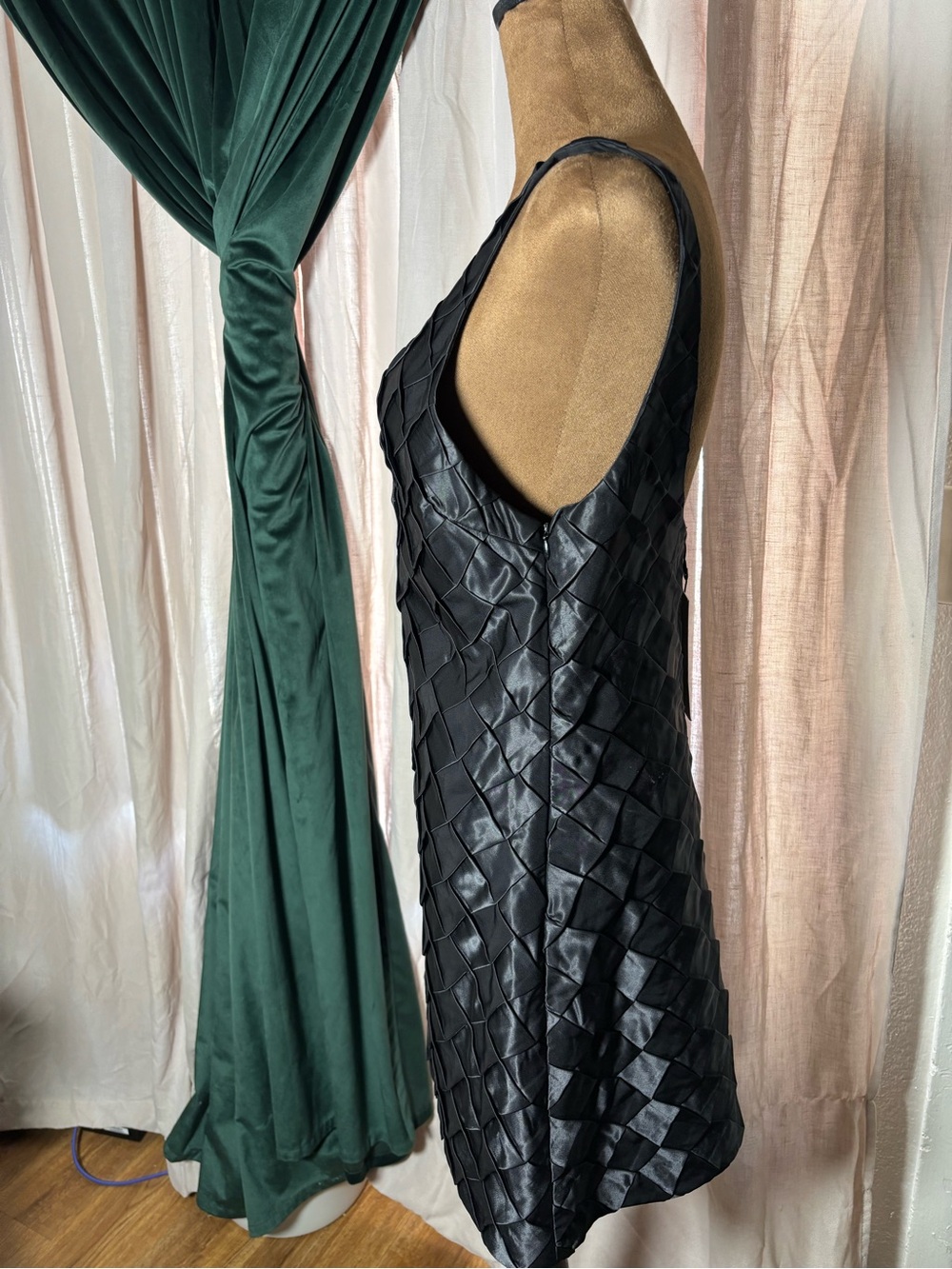 Zara Black Textured Mini Dress - Picture 3 of 10